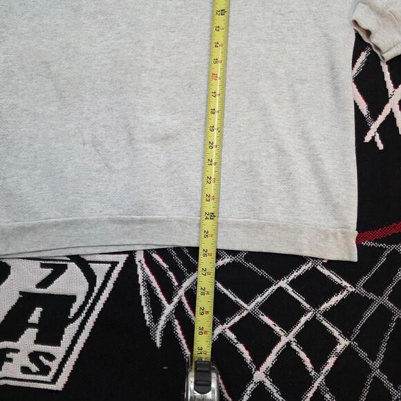 Vintage Mickey and Minnie Lovers Crewneck - Picture 5 of 6